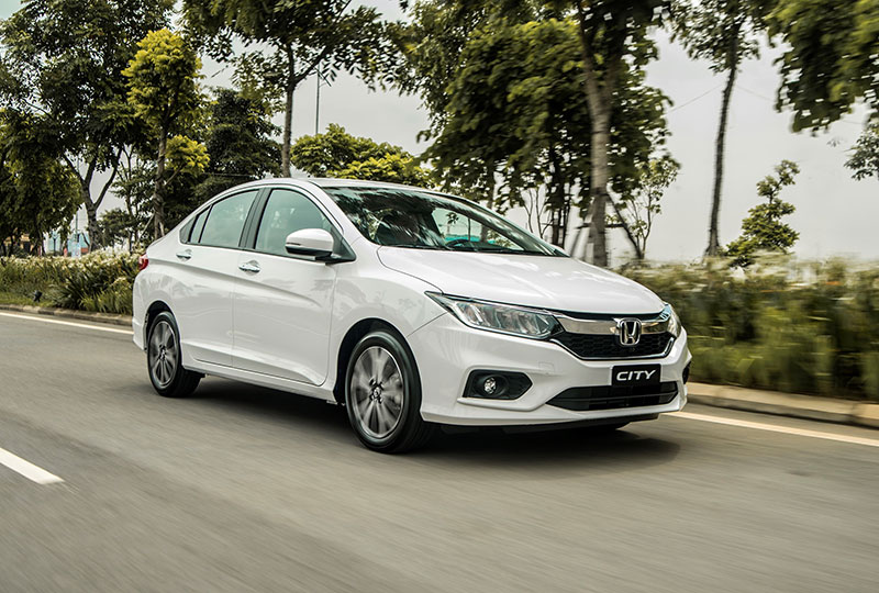8 mẫu sedan tầm giá 600 triệu đồng tại Việt Nam 8 mẫu sedan tầm giá 600 triệu đồng tại Việt Nam